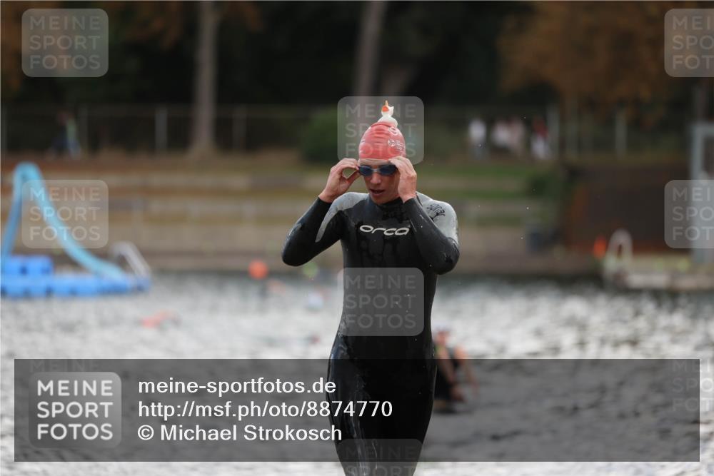 14.09.2025 - Stadtparktriathlon Michael Strokosch http://msf.ph/oto/8874770 14.09.2025 12:50:02 Schwimmen 1441, 1469 meine-sportfotos.de
