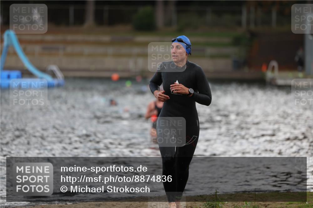 14.09.2025 - Stadtparktriathlon Michael Strokosch http://msf.ph/oto/8874836 14.09.2025 12:50:33 Schwimmen 1452 meine-sportfotos.de