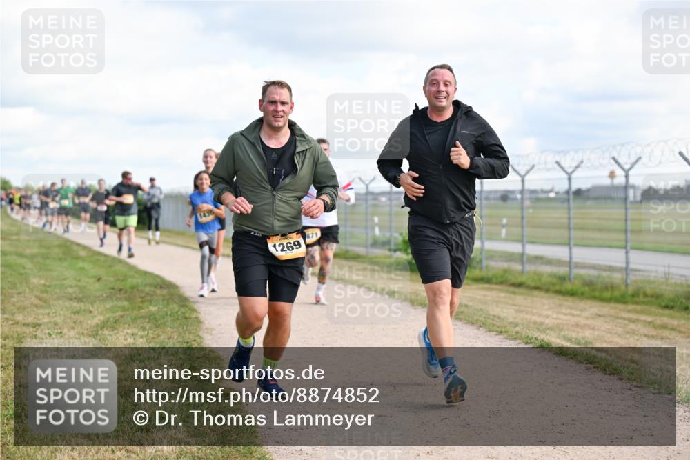 14.09.2025 - Airport Race Dr. Thomas Lammeyer http://msf.ph/oto/8874852 14.09.2025 12:19:34 Laufen 871, 1269 meine-sportfotos.de