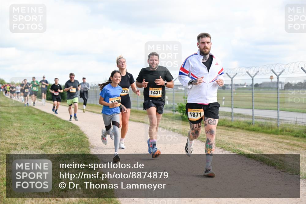 14.09.2025 - Airport Race Dr. Thomas Lammeyer http://msf.ph/oto/8874879 14.09.2025 12:19:36 Laufen 654, 1430, 534, 1431, 1871 meine-sportfotos.de