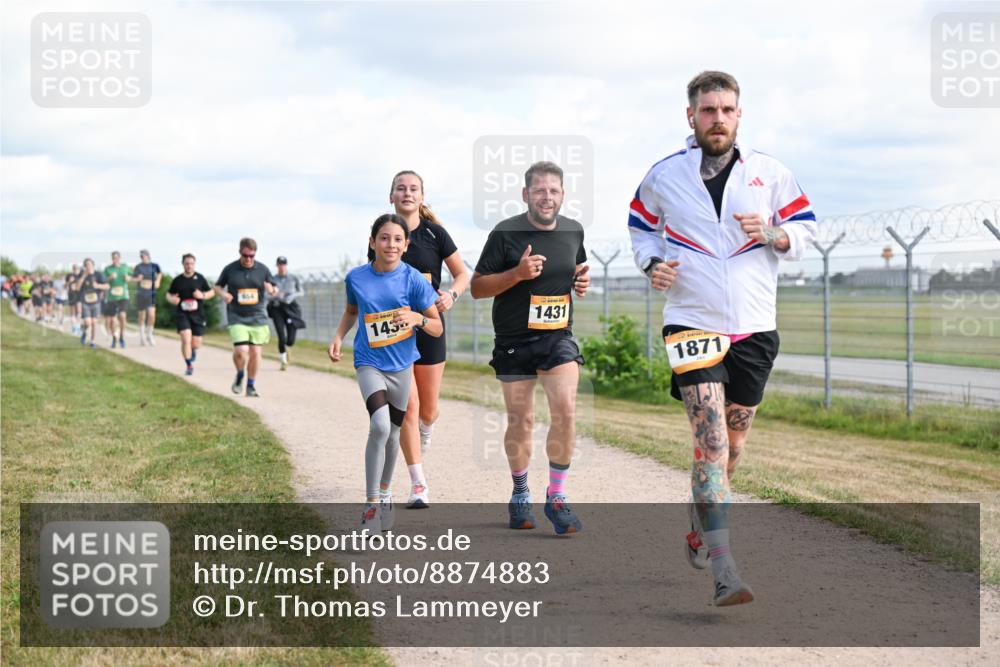 14.09.2025 - Airport Race Dr. Thomas Lammeyer http://msf.ph/oto/8874883 14.09.2025 12:19:37 Laufen 143, 1431, 1871 meine-sportfotos.de