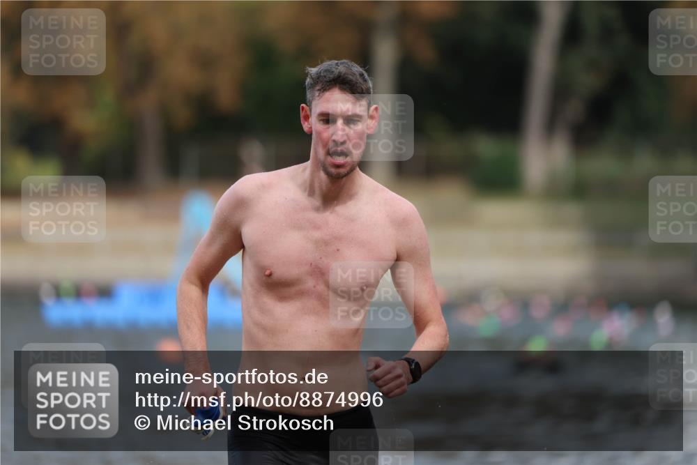 14.09.2025 - Stadtparktriathlon Michael Strokosch http://msf.ph/oto/8874996 14.09.2025 12:52:00 Schwimmen 1459, 1494 meine-sportfotos.de