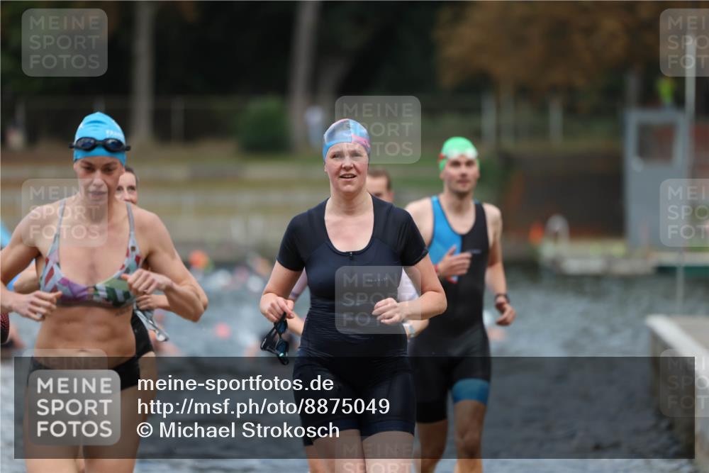 14.09.2025 - Stadtparktriathlon Michael Strokosch http://msf.ph/oto/8875049 14.09.2025 12:53:08 Schwimmen 1430, 1431, 1438, 1448, 1460, 1463, 1468, 1472, 1508, 1517 meine-sportfotos.de