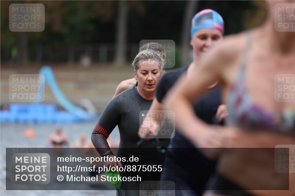 14.09.2025 - Stadtparktriathlon Michael Strokosch http://msf.ph/oto/8875055 14.09.2025 12:53:10 Schwimmen 1430, 1431, 1438, 1448, 1460, 1463, 1468, 1472, 1508, 1517 meine-sportfotos.de