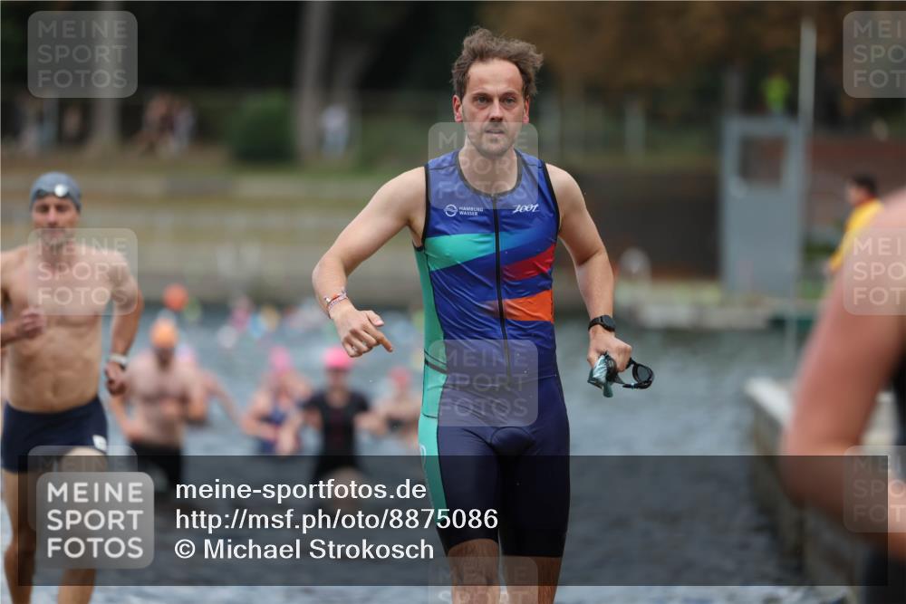 14.09.2025 - Stadtparktriathlon Michael Strokosch http://msf.ph/oto/8875086 14.09.2025 12:53:18 Schwimmen 1432, 1439, 1451, 1463, 1468, 1496, 1517 meine-sportfotos.de