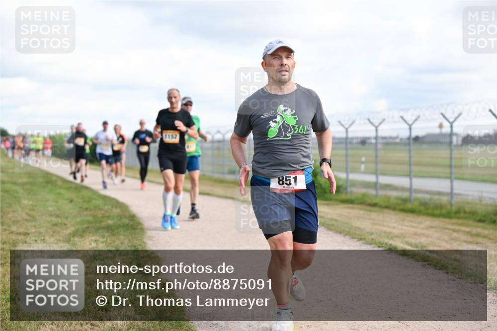 14.09.2025 - Airport Race Dr. Thomas Lammeyer http://msf.ph/oto/8875091 14.09.2025 12:19:51 Laufen 1152, 361, 851 meine-sportfotos.de