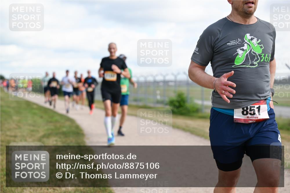 14.09.2025 - Airport Race Dr. Thomas Lammeyer http://msf.ph/oto/8875106 14.09.2025 12:19:51 Laufen 36, 851 meine-sportfotos.de