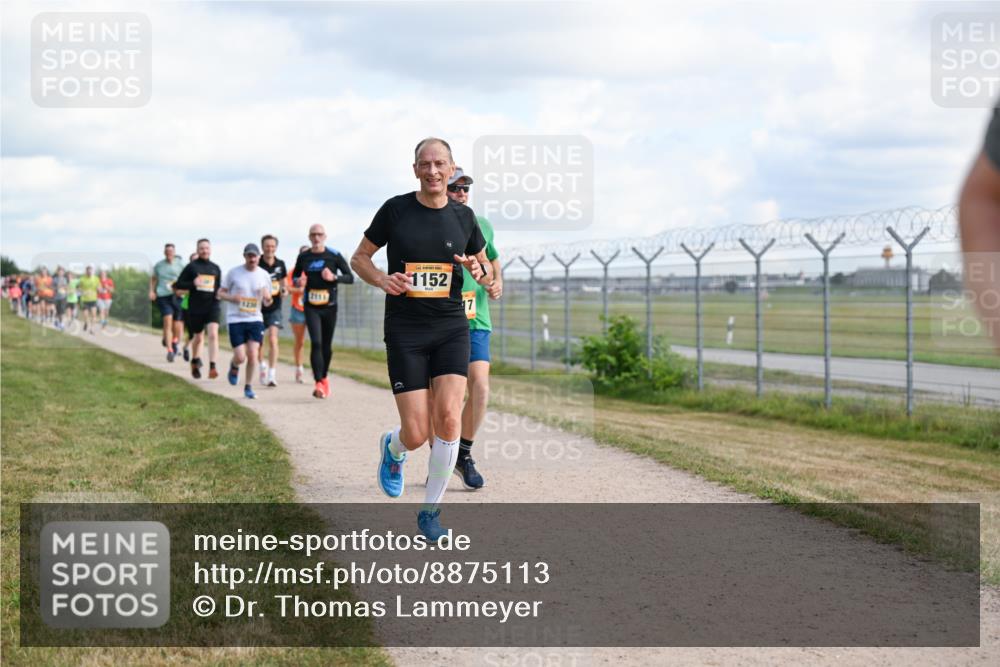 14.09.2025 - Airport Race Dr. Thomas Lammeyer http://msf.ph/oto/8875113 14.09.2025 12:19:52 Laufen 1230, 2111, 1152, 17 meine-sportfotos.de