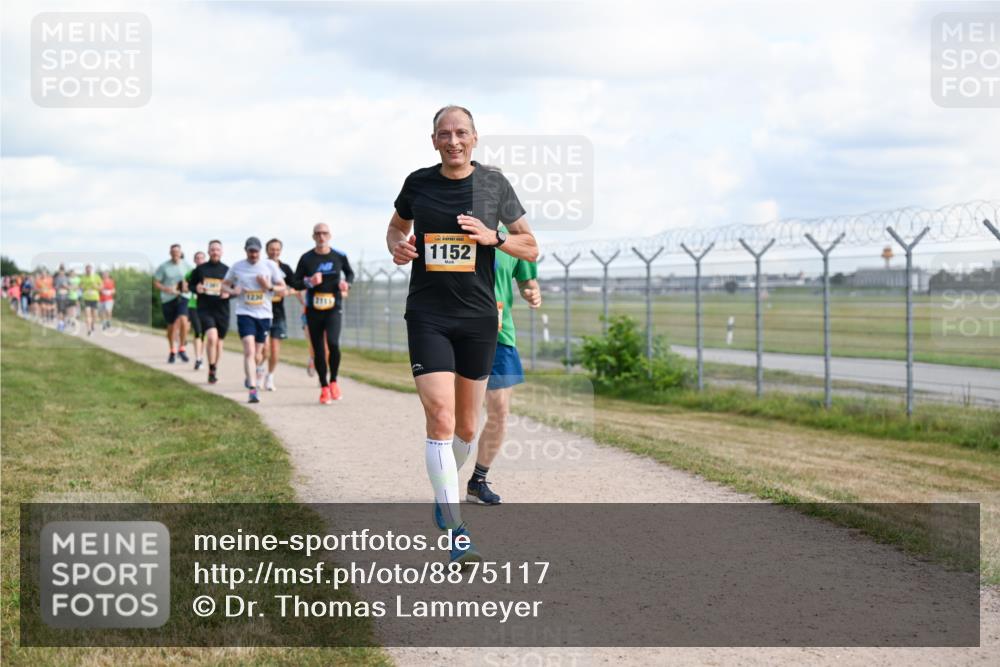 14.09.2025 - Airport Race Dr. Thomas Lammeyer http://msf.ph/oto/8875117 14.09.2025 12:19:52 Laufen 1230, 1152 meine-sportfotos.de