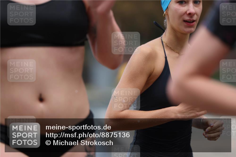 14.09.2025 - Stadtparktriathlon Michael Strokosch http://msf.ph/oto/8875136 14.09.2025 12:53:32 Schwimmen 1423, 1425, 1427, 1432, 1439, 1451, 1453, 1496, 1498, 1518 meine-sportfotos.de
