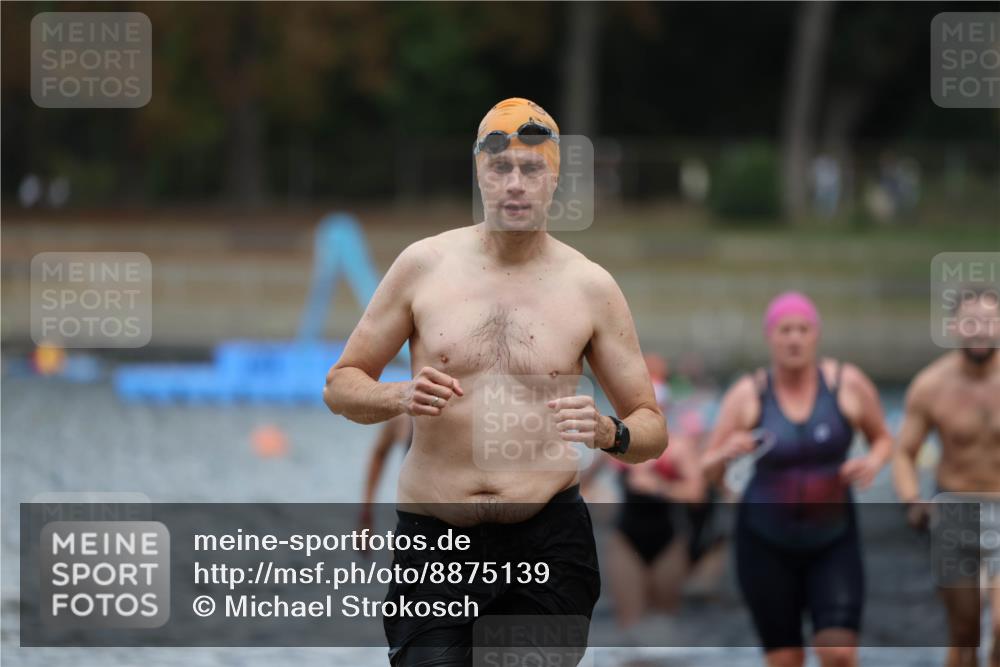 14.09.2025 - Stadtparktriathlon Michael Strokosch http://msf.ph/oto/8875139 14.09.2025 12:53:33 Schwimmen 1423, 1425, 1427, 1432, 1439, 1451, 1453, 1498, 1518 meine-sportfotos.de