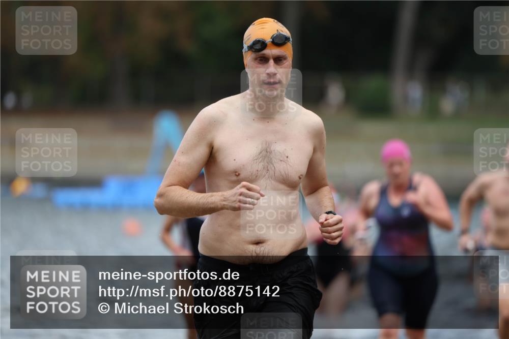 14.09.2025 - Stadtparktriathlon Michael Strokosch http://msf.ph/oto/8875142 14.09.2025 12:53:34 Schwimmen 1423, 1425, 1427, 1432, 1436, 1439, 1453, 1498, 1518 meine-sportfotos.de