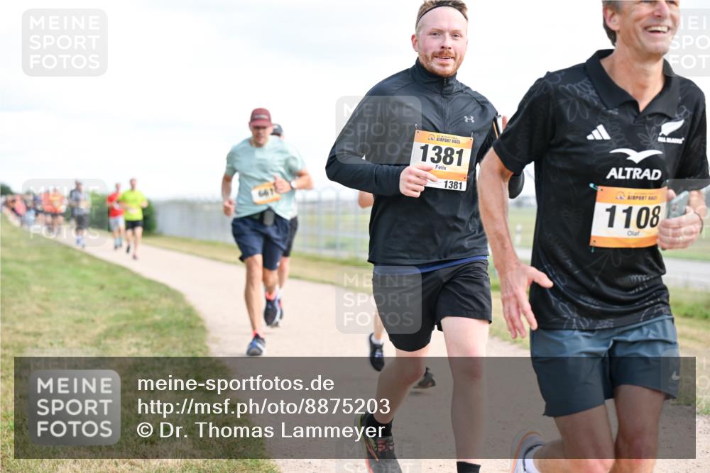 14.09.2025 - Airport Race Dr. Thomas Lammeyer http://msf.ph/oto/8875203 14.09.2025 12:19:59 Laufen 661, 1381, 1381, 1108 meine-sportfotos.de