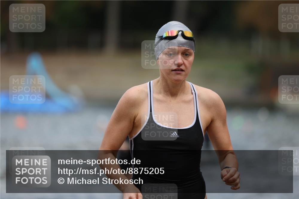 14.09.2025 - Stadtparktriathlon Michael Strokosch http://msf.ph/oto/8875205 14.09.2025 12:53:52 Schwimmen 1450, 1456, 1467, 1497 meine-sportfotos.de