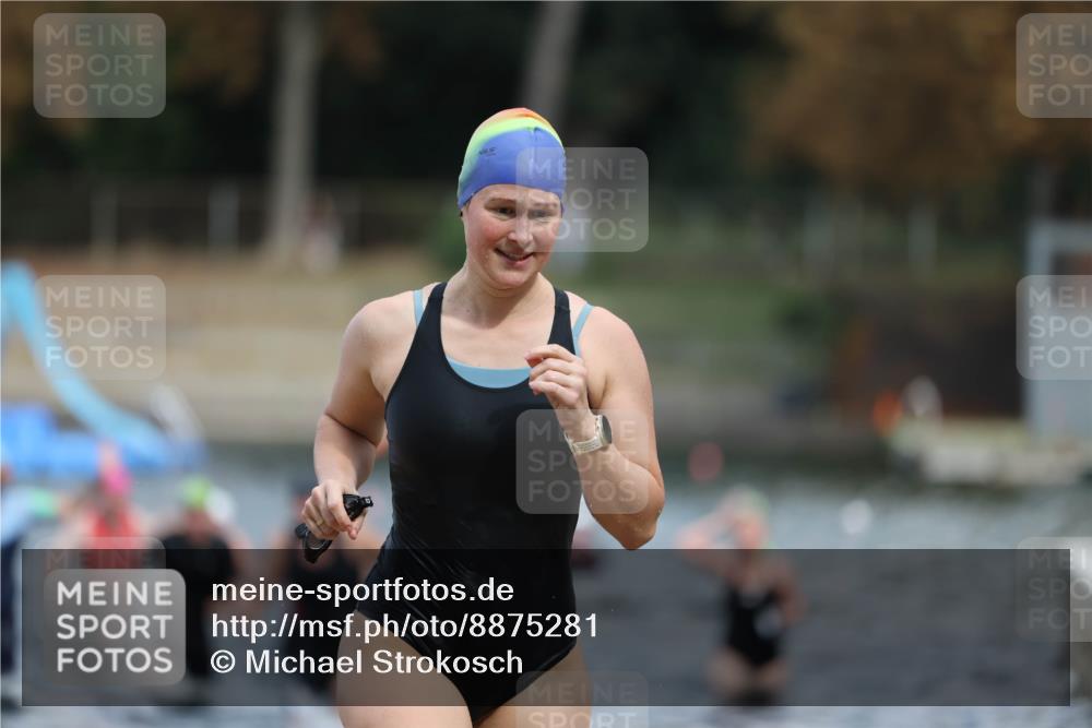 14.09.2025 - Stadtparktriathlon Michael Strokosch http://msf.ph/oto/8875281 14.09.2025 12:54:26 Schwimmen 1462, 1465, 1484, 1506, 1507, 1519 meine-sportfotos.de
