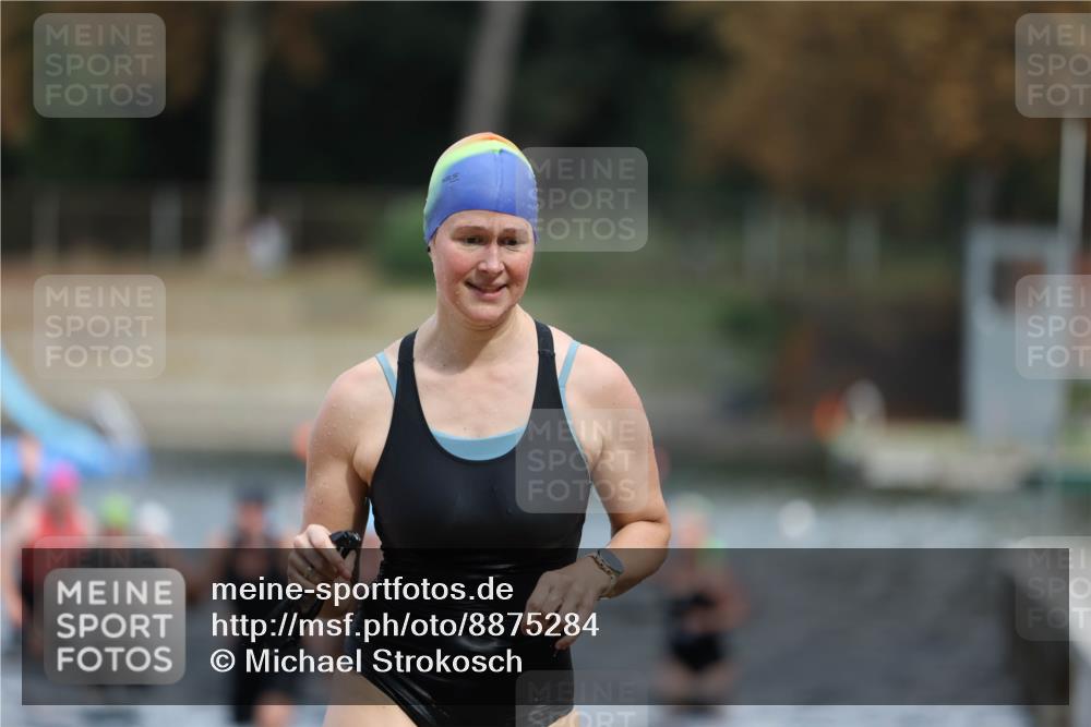 14.09.2025 - Stadtparktriathlon Michael Strokosch http://msf.ph/oto/8875284 14.09.2025 12:54:26 Schwimmen 1462, 1465, 1484, 1506, 1507, 1519 meine-sportfotos.de