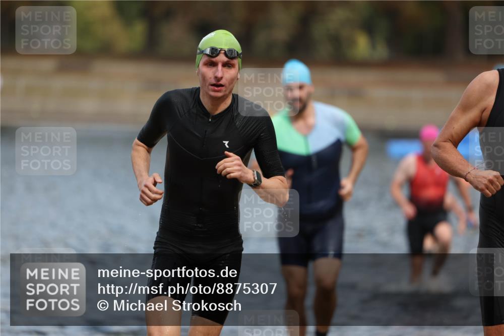 14.09.2025 - Stadtparktriathlon Michael Strokosch http://msf.ph/oto/8875307 14.09.2025 12:54:35 Schwimmen 1434, 1447, 1465, 1471, 1484, 1507, 1519 meine-sportfotos.de