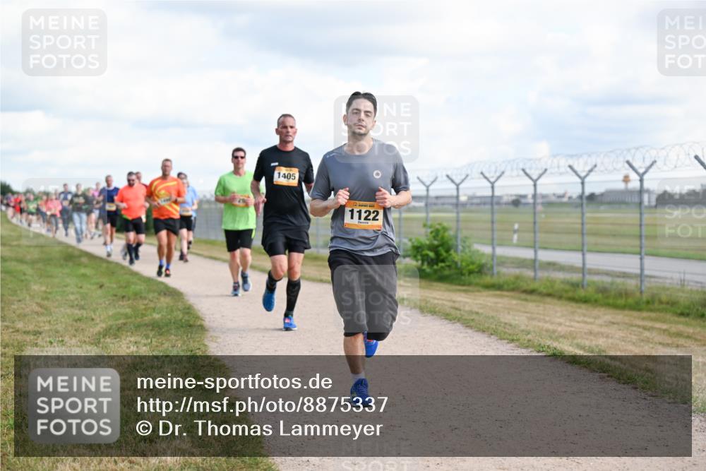 14.09.2025 - Airport Race Dr. Thomas Lammeyer http://msf.ph/oto/8875337 14.09.2025 12:20:09 Laufen 1405, 1122 meine-sportfotos.de