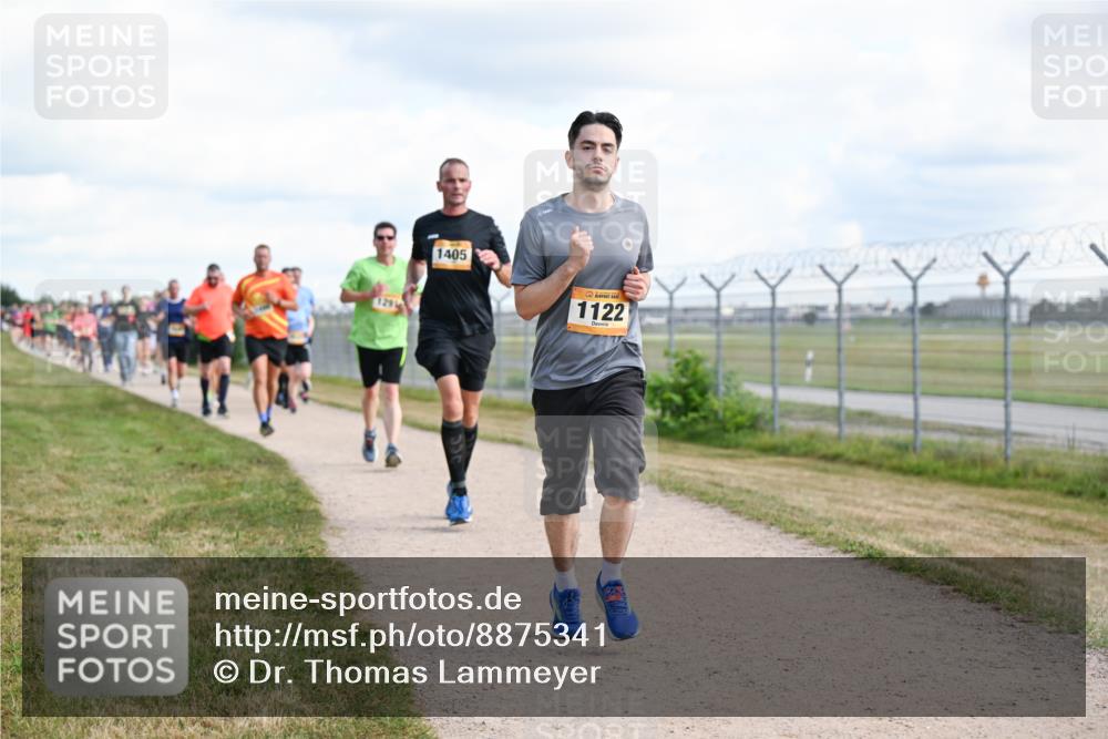 14.09.2025 - Airport Race Dr. Thomas Lammeyer http://msf.ph/oto/8875341 14.09.2025 12:20:10 Laufen 1405, 1122 meine-sportfotos.de