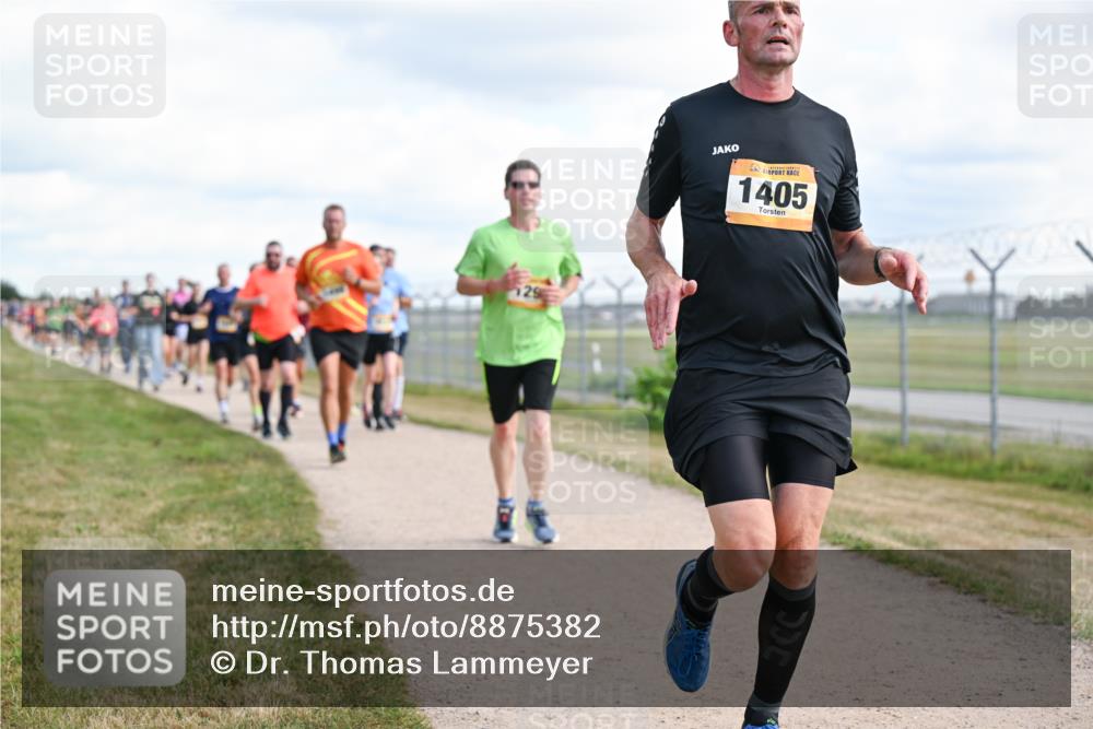 14.09.2025 - Airport Race Dr. Thomas Lammeyer http://msf.ph/oto/8875382 14.09.2025 12:20:12 Laufen 1405 meine-sportfotos.de