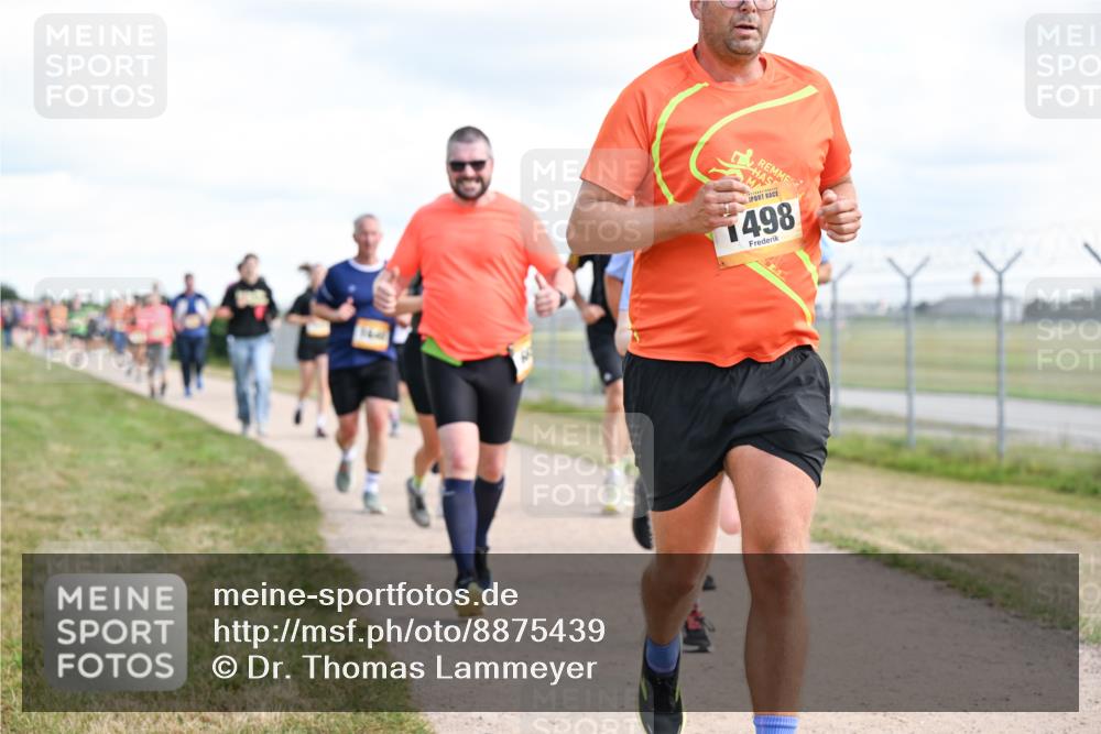 14.09.2025 - Airport Race Dr. Thomas Lammeyer http://msf.ph/oto/8875439 14.09.2025 12:20:16 Laufen 1498 meine-sportfotos.de