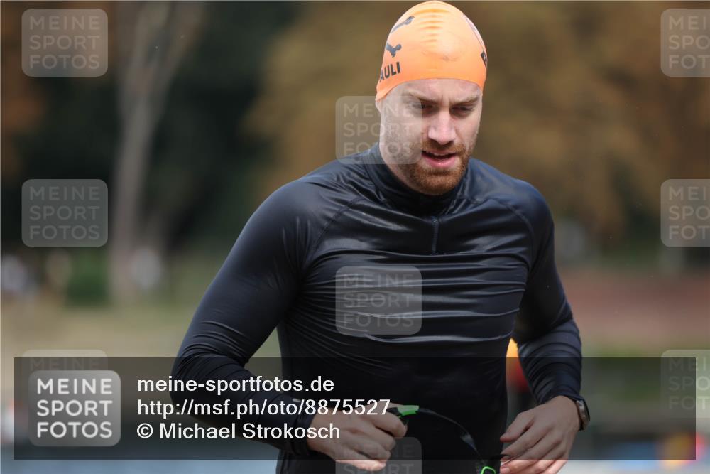 14.09.2025 - Stadtparktriathlon Michael Strokosch http://msf.ph/oto/8875527 14.09.2025 13:02:34 Schwimmen 1475 meine-sportfotos.de