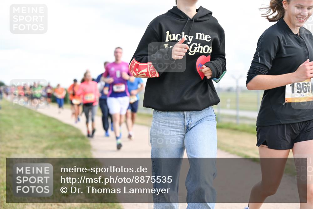 14.09.2025 - Airport Race Dr. Thomas Lammeyer http://msf.ph/oto/8875535 14.09.2025 12:20:22 Laufen 1966 meine-sportfotos.de