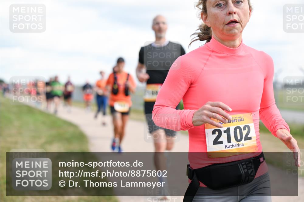 14.09.2025 - Airport Race Dr. Thomas Lammeyer http://msf.ph/oto/8875602 14.09.2025 12:20:26 Laufen 2102 meine-sportfotos.de