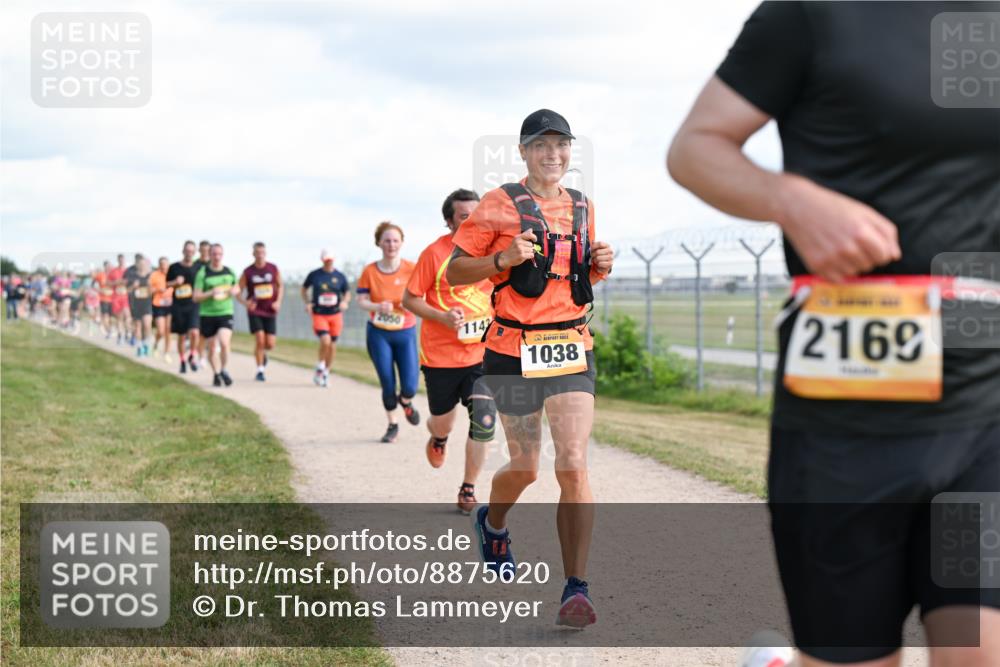 14.09.2025 - Airport Race Dr. Thomas Lammeyer http://msf.ph/oto/8875620 14.09.2025 12:20:27 Laufen 2050, 1142, 1038, 2169 meine-sportfotos.de