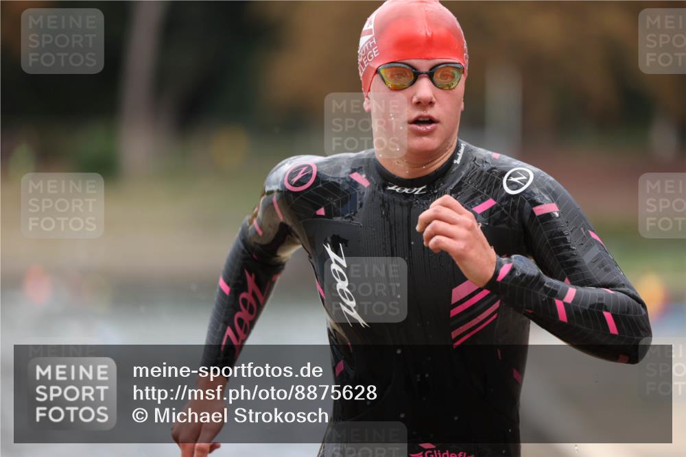 14.09.2025 - Stadtparktriathlon Michael Strokosch http://msf.ph/oto/8875628 14.09.2025 13:07:59 Schwimmen 1537, 1545 meine-sportfotos.de