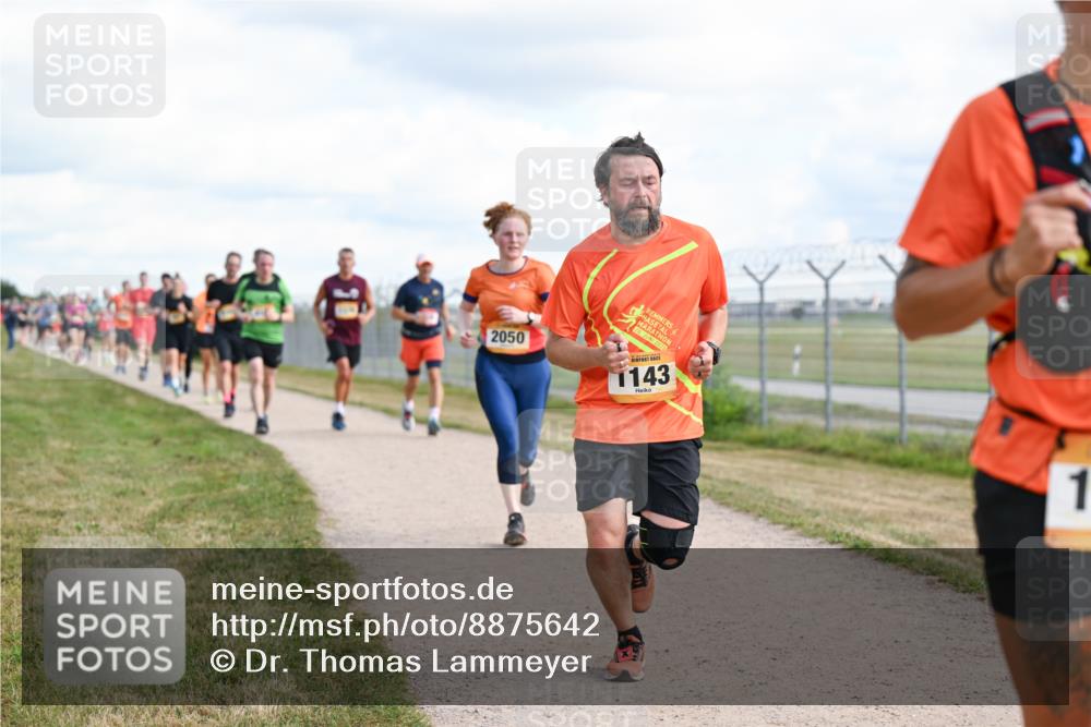 14.09.2025 - Airport Race Dr. Thomas Lammeyer http://msf.ph/oto/8875642 14.09.2025 12:20:29 Laufen 2050, 28, 1143, 1 meine-sportfotos.de