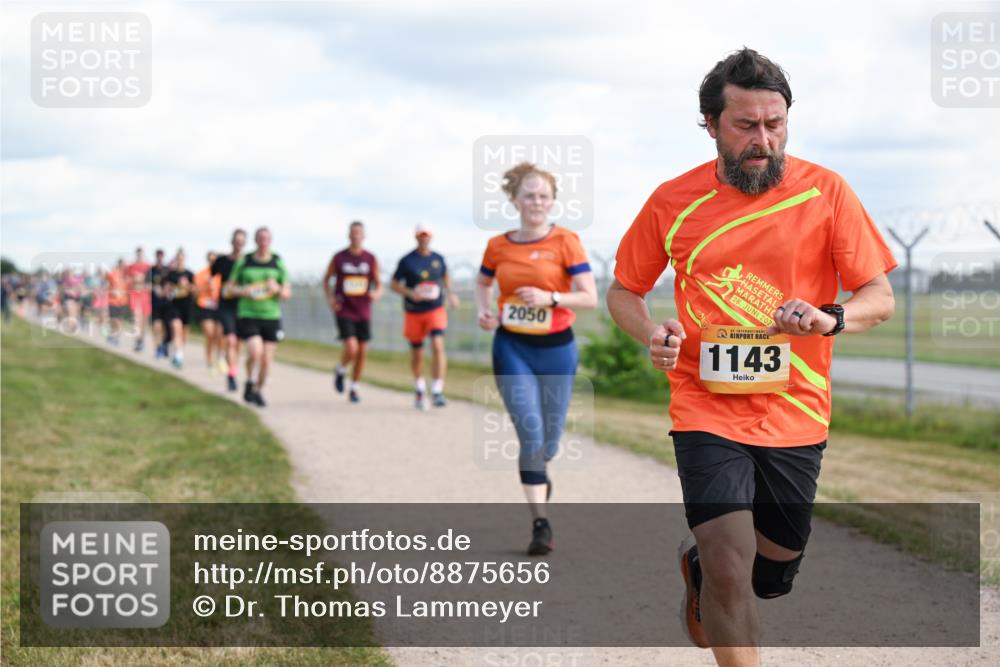 14.09.2025 - Airport Race Dr. Thomas Lammeyer http://msf.ph/oto/8875656 14.09.2025 12:20:29 Laufen 2050, 28, 2025, 1143 meine-sportfotos.de