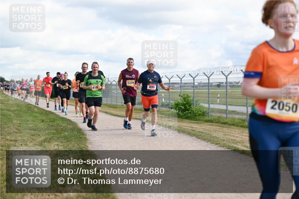 14.09.2025 - Airport Race Dr. Thomas Lammeyer http://msf.ph/oto/8875680 14.09.2025 12:20:31 Laufen 418, 1378, 899, 2050 meine-sportfotos.de
