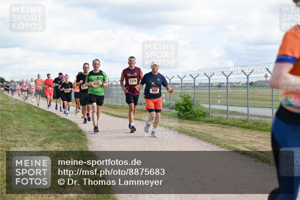 14.09.2025 - Airport Race Dr. Thomas Lammeyer http://msf.ph/oto/8875683 14.09.2025 12:20:31 Laufen 419, 418, 652, 1378, 899 meine-sportfotos.de