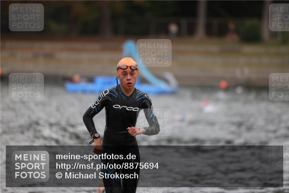14.09.2025 - Stadtparktriathlon Michael Strokosch http://msf.ph/oto/8875694 14.09.2025 13:08:47 Schwimmen 1526 meine-sportfotos.de