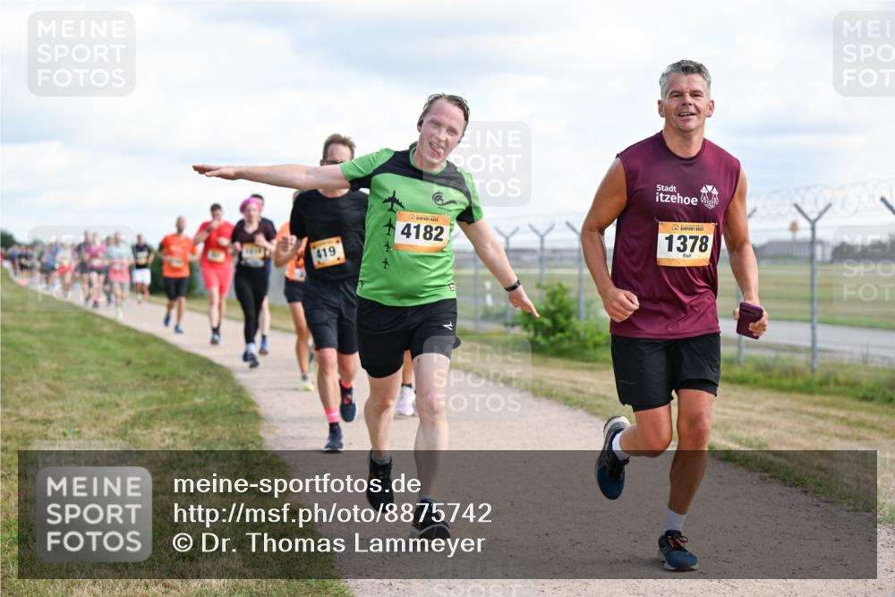 14.09.2025 - Airport Race Dr. Thomas Lammeyer http://msf.ph/oto/8875742 14.09.2025 12:20:34 Laufen 419, 4182, 1378 meine-sportfotos.de