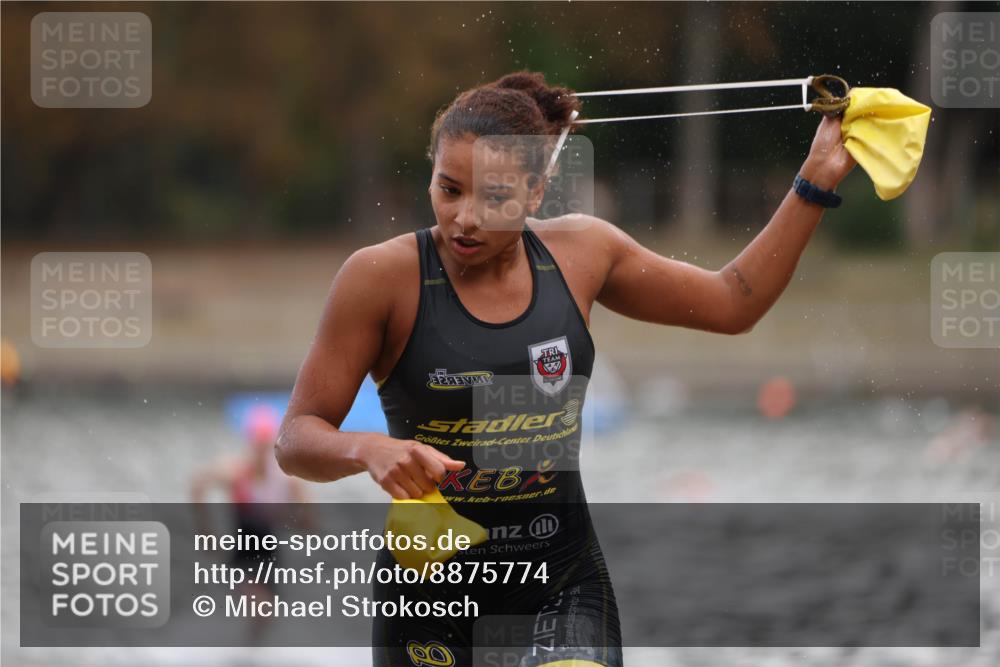 14.09.2025 - Stadtparktriathlon Michael Strokosch http://msf.ph/oto/8875774 14.09.2025 13:09:23 Schwimmen 1525, 1541, 1552 meine-sportfotos.de