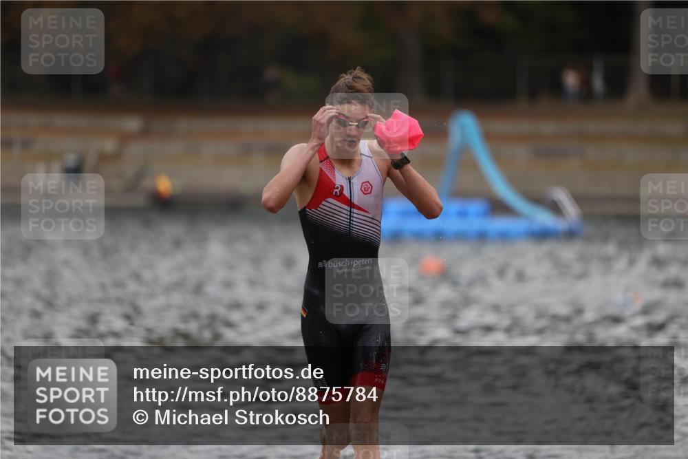 14.09.2025 - Stadtparktriathlon Michael Strokosch http://msf.ph/oto/8875784 14.09.2025 13:09:28 Schwimmen 1552 meine-sportfotos.de