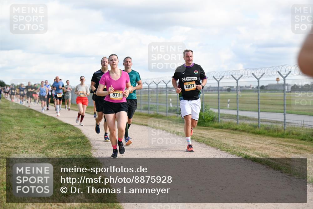 14.09.2025 - Airport Race Dr. Thomas Lammeyer http://msf.ph/oto/8875928 14.09.2025 12:20:44 Laufen 1901, 571, 2037 meine-sportfotos.de