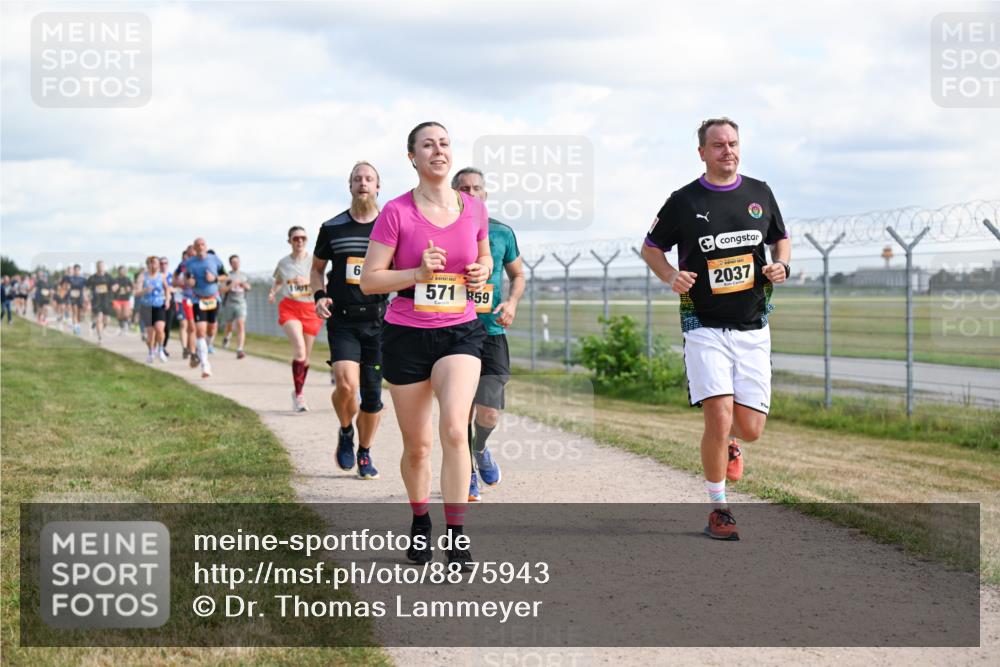 14.09.2025 - Airport Race Dr. Thomas Lammeyer http://msf.ph/oto/8875943 14.09.2025 12:20:45 Laufen 19, 6, 571, 59, 2037 meine-sportfotos.de