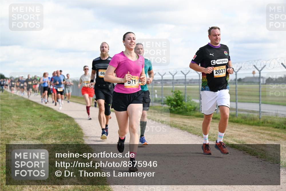 14.09.2025 - Airport Race Dr. Thomas Lammeyer http://msf.ph/oto/8875946 14.09.2025 12:20:45 Laufen 66, 571, 2037 meine-sportfotos.de