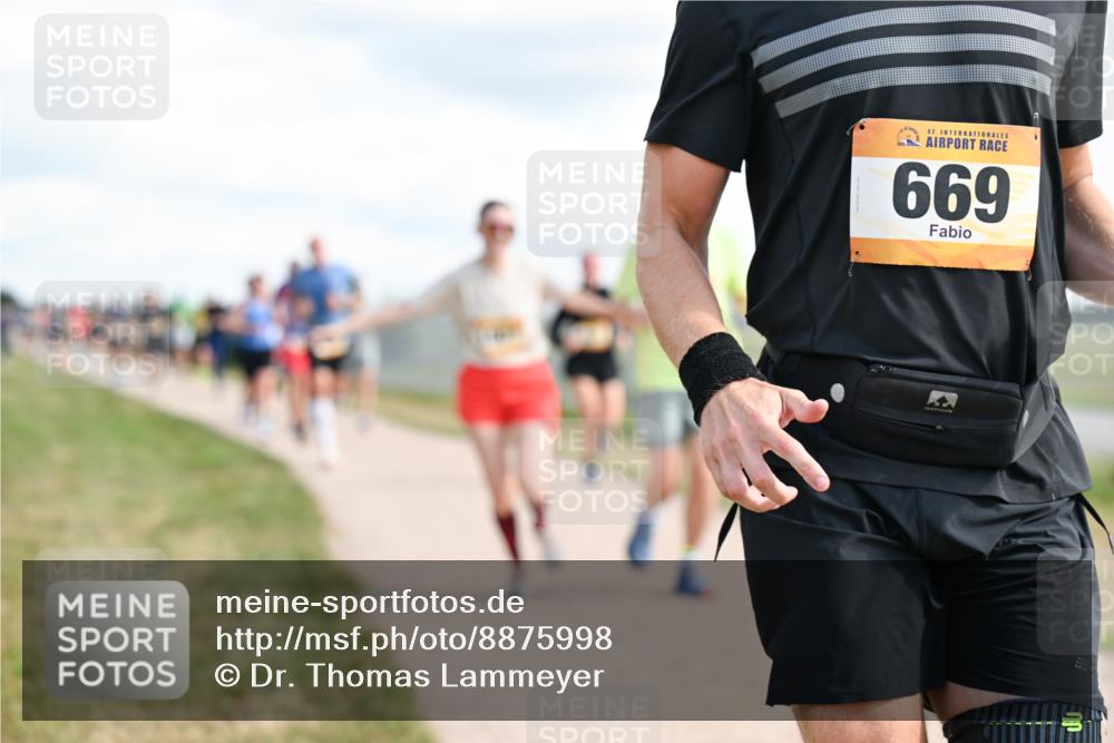 14.09.2025 - Airport Race Dr. Thomas Lammeyer http://msf.ph/oto/8875998 14.09.2025 12:20:48 Laufen 42, 669 meine-sportfotos.de