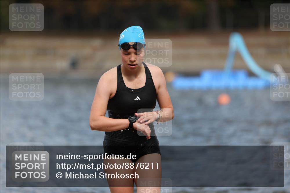 14.09.2025 - Stadtparktriathlon Michael Strokosch http://msf.ph/oto/8876211 14.09.2025 13:15:48 Schwimmen 1523 meine-sportfotos.de