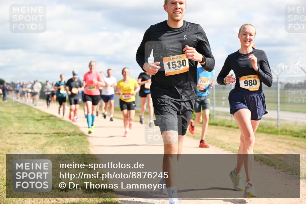 14.09.2025 - Airport Race Dr. Thomas Lammeyer http://msf.ph/oto/8876245 14.09.2025 12:21:03 Laufen 6236, 90, 1530, 2007, 980 meine-sportfotos.de