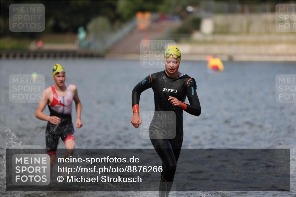 14.09.2025 - Stadtparktriathlon Michael Strokosch http://msf.ph/oto/8876266 14.09.2025 13:16:18 Schwimmen 1576, 1594, 1596, 1603, 1605, 1607, 1618 meine-sportfotos.de