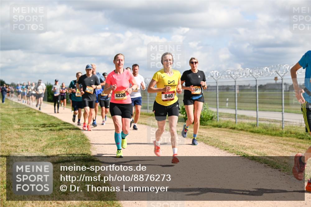 14.09.2025 - Airport Race Dr. Thomas Lammeyer http://msf.ph/oto/8876273 14.09.2025 12:21:05 Laufen 592, 4226, 840, 053 meine-sportfotos.de