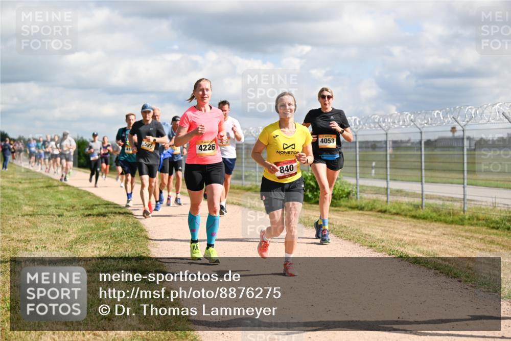 14.09.2025 - Airport Race Dr. Thomas Lammeyer http://msf.ph/oto/8876275 14.09.2025 12:21:05 Laufen 597, 4226, 840, 4053 meine-sportfotos.de