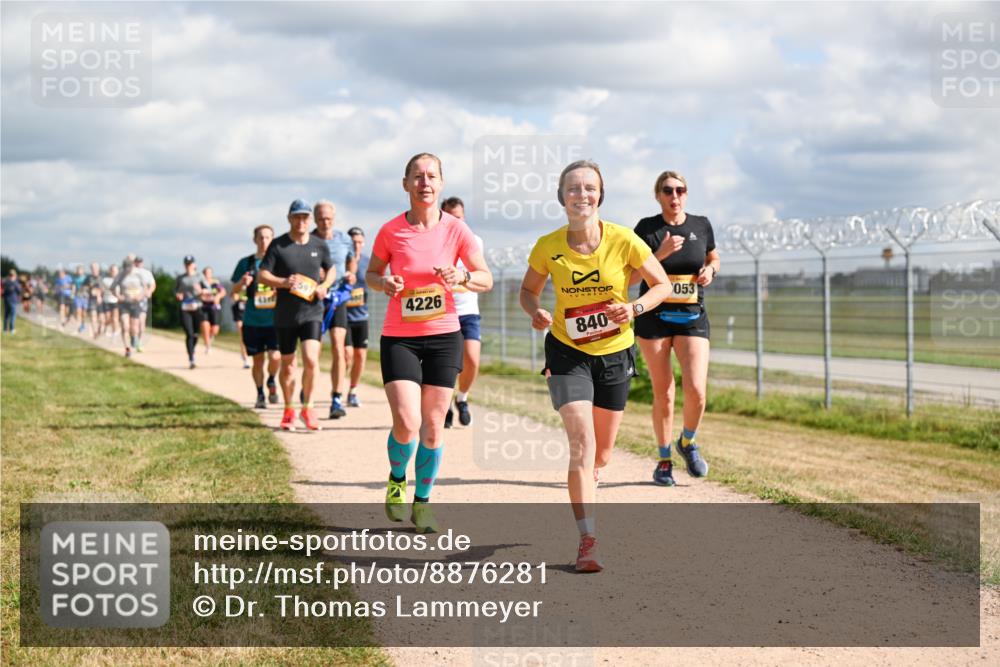14.09.2025 - Airport Race Dr. Thomas Lammeyer http://msf.ph/oto/8876281 14.09.2025 12:21:05 Laufen 4226, 840, 053 meine-sportfotos.de