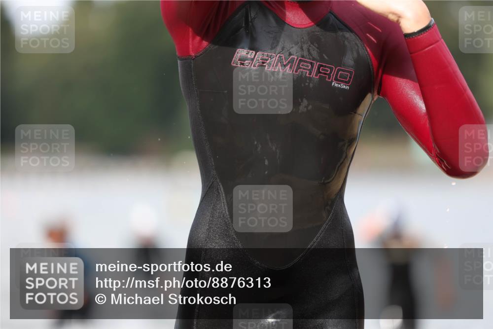 14.09.2025 - Stadtparktriathlon Michael Strokosch http://msf.ph/oto/8876313 14.09.2025 13:16:27 Schwimmen 1578, 1579, 1580, 1594, 1603, 1605, 1618 meine-sportfotos.de
