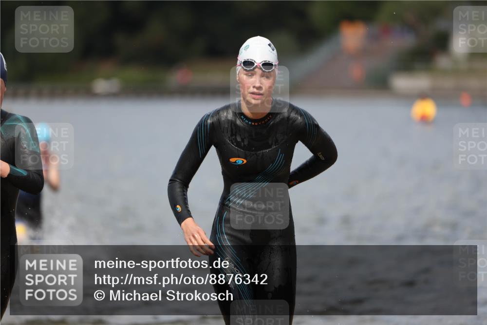 14.09.2025 - Stadtparktriathlon Michael Strokosch http://msf.ph/oto/8876342 14.09.2025 13:16:36 Schwimmen 1578, 1579, 1580, 1616 meine-sportfotos.de